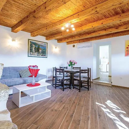 Feriehus 3 Bedroom Gorgeous In